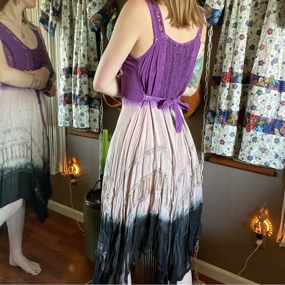 Gradient Hippie Dress - Picture 4 of 6